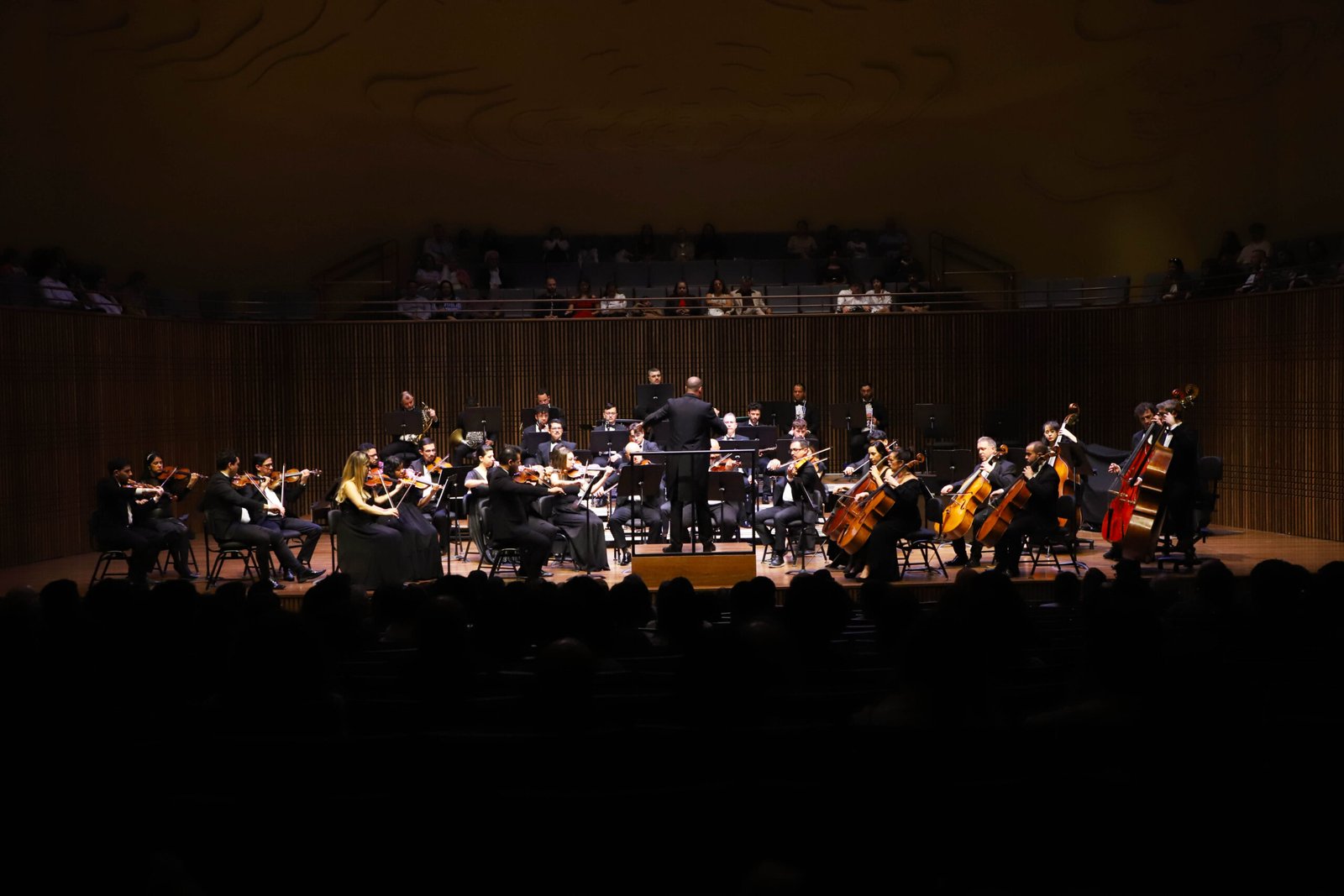 31.08.2025 - Orquestra Innovare, presentação no Teatro Cultura Artística, em São Paulo. Regência Fernando Mathias. Foto: Helcio Nagamine