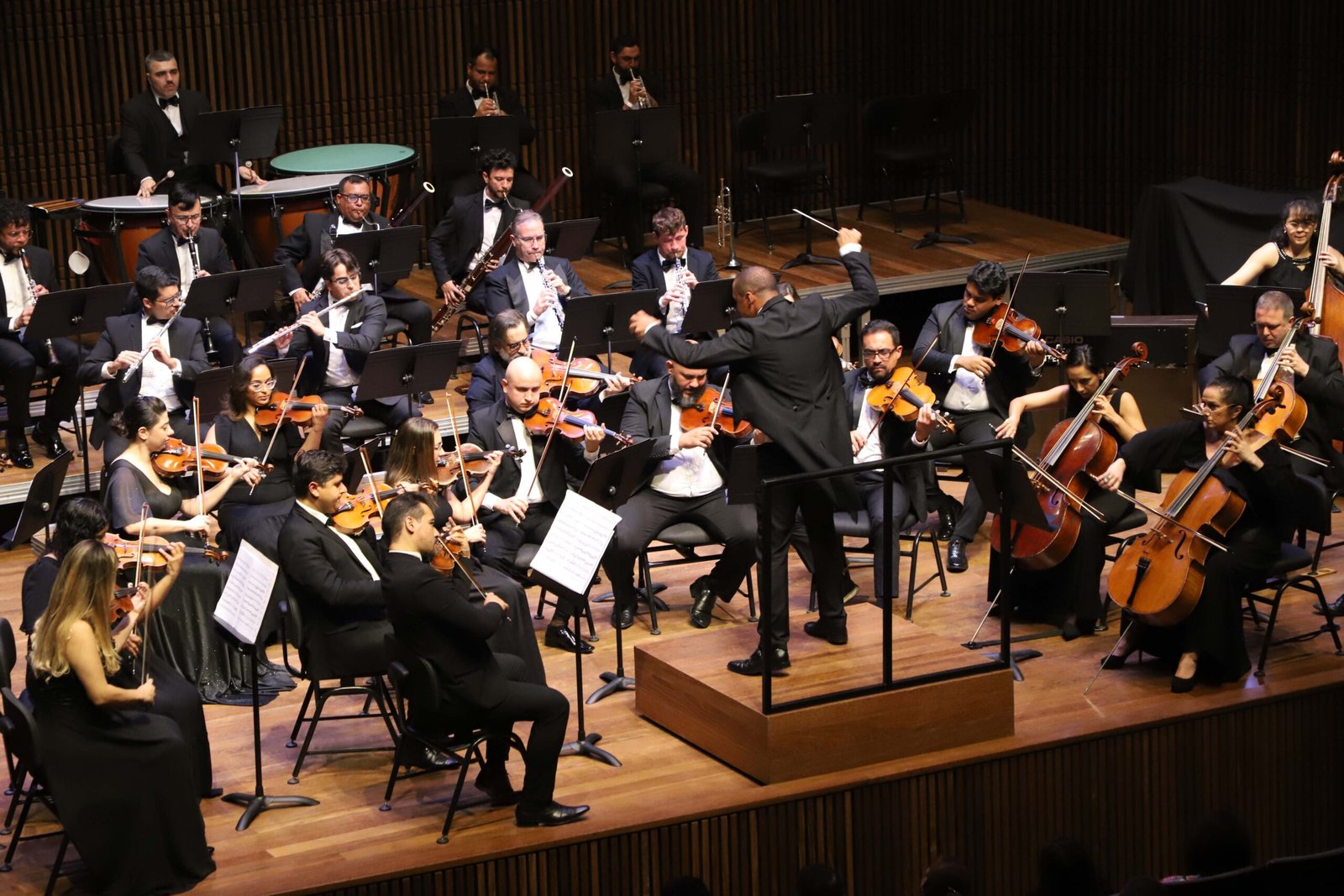 31.08.2025 - Orquestra Innovare, presentação no Teatro Cultura Artística, em São Paulo. Regência Fernando Mathias. Foto: Helcio Nagamine